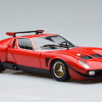 Lamborghini Miura SVR Roșu Kyosho 1:18 - image 6 of 9
