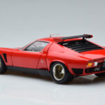 Lamborghini Miura SVR Roșu Kyosho 1:18 - image 7 of 9