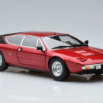 Lamborghini Urraco P250 Roșu Kyosho 1:18 - image 6 of 10