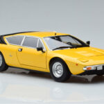 Lamborghini Urraco Galben Kyosho 1:18 - image 6 of 10