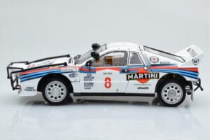 Lancia 037 Martini #8 A. Bettega / M. Perissinot Safari Rally 1985 Kyosho 1:18 08306J Metal - imaginea 5 din 8