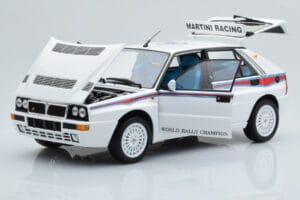 Lancia Delta HF Integrale 6 Alb Kyosho 1:18 08344E Metal - imaginea 2 din 8