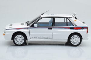 Lancia Delta HF Integrale 6 Alb Kyosho 1:18 08344E Metal - imaginea 5 din 8