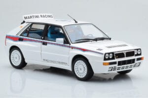Lancia Delta HF Integrale 6 Alb Kyosho 1:18 08344E Metal - imaginea 6 din 8
