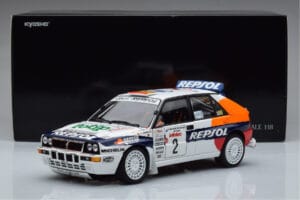 Lancia Delta HF Integrale Evoluzione #2 C. Sainz / L. Moya Tour de Corse 1993 Kyosho 1:18 08348J Metal - imaginea 9 din 9
