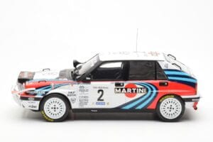 Lancia Delta Integrale 16V #2 M. Biasion / T. Siviero Rally Safari 1990 IXO 1:18 18RMC139A Metal - imaginea 3 din 6