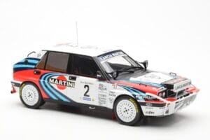 Lancia Delta Integrale 16V #2 M. Biasion / T. Siviero Rally Safari 1990 IXO 1:18 18RMC139A Metal - imaginea 4 din 6