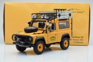 Land Rover Defender 90 Camel Trophy Borneo 1985 Almost Real 1:18 810213 Metal - imaginea 8 din 8