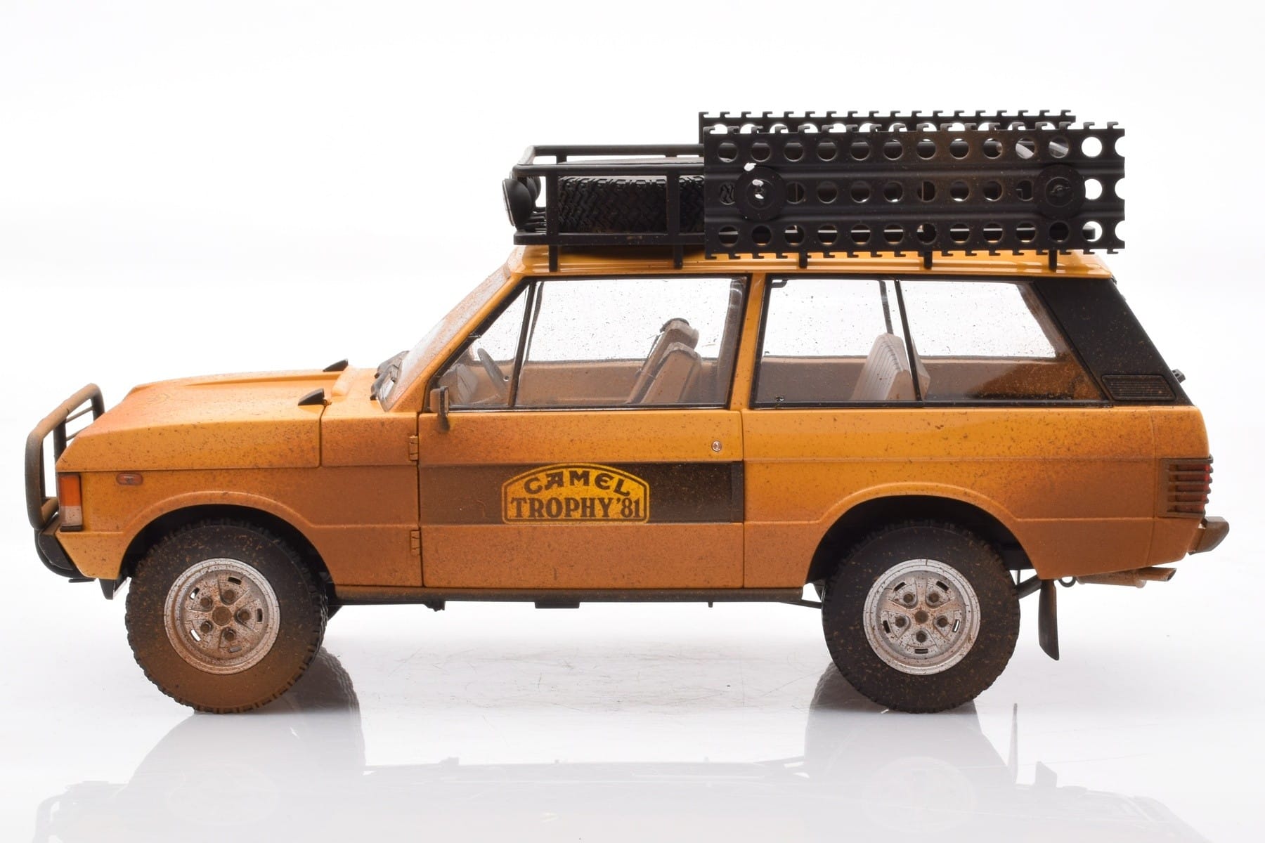Land Rover Defender 90 Camel Trophy Sumatra 1981 Almost Real 1:18 810107 Metal - imaginea 4 din 8