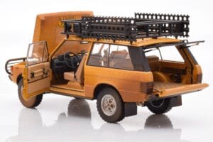 Land Rover Defender 90 Camel Trophy Sumatra 1981 Almost Real 1:18 810107 Metal - imaginea 5 din 8