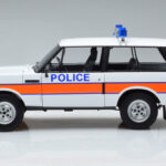 Land Rover Range Rover Poliție Almost Real 1:18 - image 4 of 9