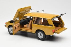 Land Rover Range Rover Classic Galben Almost Real 1:18 ALM810103 Metal - imaginea 5 din 8