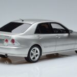 Lexus IS200 XE10 Argintiu Otto 1:18 OT991 Rășină - image 2 of 6