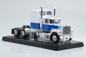Mack Superliner Magnum Alb Albastru IXO 1:43 TR165 Metal - imaginea 4 din 6