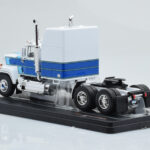 Mack Superliner Magnum Alb Albastru IXO 1:43 - image 5 of 6