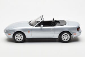 Mazda MX-5 NA Argintiu Norev 1:18 188023 Metal - imaginea 3 din 7