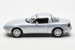 Mazda MX-5 NA Argintiu Norev 1:18 188023 Metal - imaginea 4 din 7