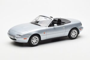 Mazda MX-5 NA Argintiu Norev 1:18