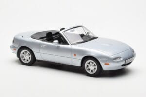 Mazda MX-5 NA Argintiu Norev 1:18 188023 Metal - imaginea 5 din 7