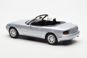 Mazda MX-5 NA Argintiu Norev 1:18 188023 Metal - imaginea 6 din 7