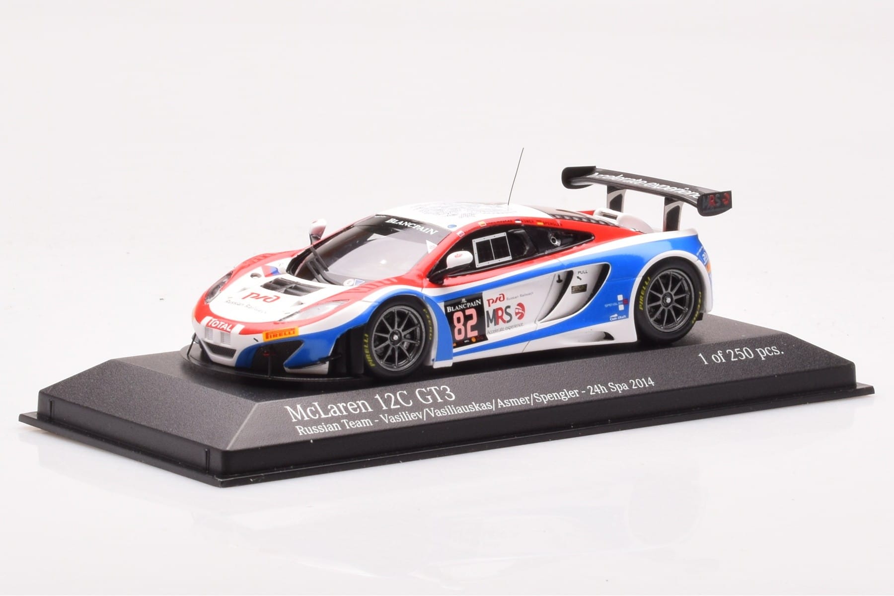 McLaren 12C GT3 #82 Russian Team A. Vasiliev / D. Vasiliauskas / M. Asmer / B. Spengler Spa 24 Hours 2014 Minichamps 1:43 437 - imaginea 2 din 4
