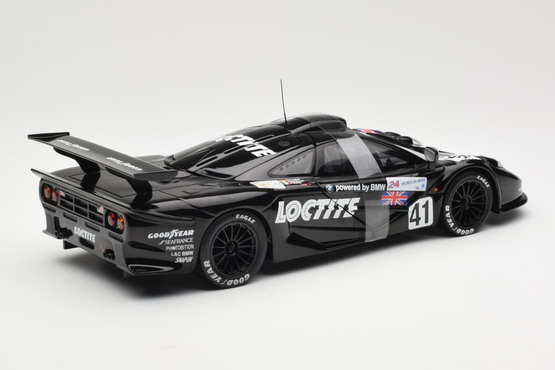 McLaren F1 GTR Loctite #27 T. Bäscher / R. Capello / E. Pirro 24 Hours of Le Mans 1998 UT Models 1:18 39821 Metal - imaginea 2 din 6