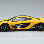 McLaren P1 GTR Galben Cu Dungi Verzi AUTOart 1:18 - image 4 of 7