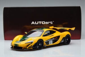 McLaren P1 GTR Galben Cu Dungi Verzi AUTOart 1:18 81544 Compozit - imaginea 7 din 7