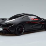 McLaren P1 Negru Mat AUTOart 1:18 - image 3 of 9