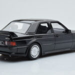 Mercedes 190E W201 2.5-16 Evo I Negru Otto 1:18 - image 2 of 6