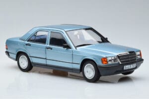 Mercedes 190E W201 Albastru Deschis Norev 1:18 183828 Metal - imaginea 5 din 7
