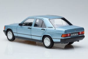 Mercedes 190E W201 Albastru Deschis Norev 1:18 183828 Metal - imaginea 6 din 7