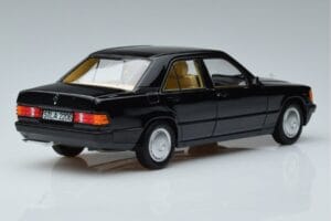 Mercedes 190 E W201 Ediție Limitată Norev 1:18 183823 Metal - imaginea 3 din 10