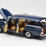 Mercedes 200 Universal W115 Albastru Norev 1:18 183599 - image 5 of 8