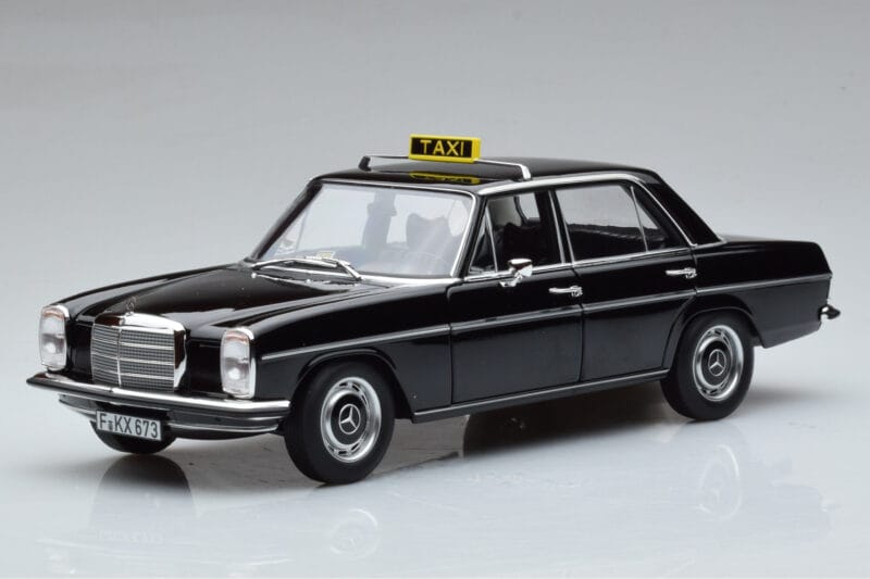 Mercedes 200 W115 Taxi Norev 1:18 183776 Metal