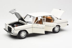 Mercedes 200 W115 Alb Norev 1:18 183770 Metal - imaginea 2 din 8