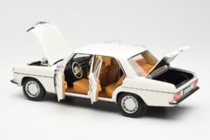 Mercedes 200 W115 Alb Norev 1:18 183770 Metal - imaginea 5 din 8