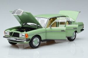 Mercedes 200 W123 Verde Norev 1:18 183796 Metal - imaginea 2 din 7
