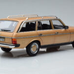 Mercedes 200T S123 Bej Norev 1:18 - image 3 of 9