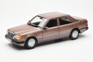 Mercedes 230E W124 Rosewood Metallic Ediție Dealer Norev 1:18 B66040697