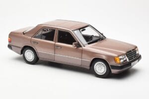 Mercedes 230E W124 Rosewood Metallic Ediție Dealer Norev 1:18 B66040697 Metal - imaginea 6 din 8