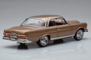 Mercedes 250 SE Coupe W111 Auriu Metalizat Norev 1:18 183759 Metal - imaginea 3 din 7
