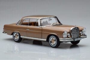 Mercedes 250 SE Coupe W111 Auriu Metalizat Norev 1:18 183759 Metal - imaginea 5 din 7