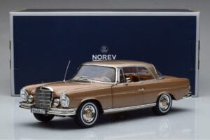 Mercedes 250 SE Coupe W111 Auriu Metalizat Norev 1:18 183759 Metal - imaginea 7 din 7