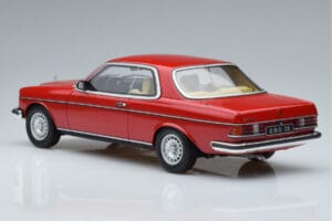 Mercedes 280 CE C123 Roșu Otto 1:18 OT145 Rășină - imaginea 5 din 6