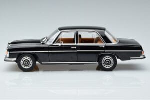Mercedes 280 SE W108 Negru Norev 1:18 183762 Metal - imaginea 4 din 7