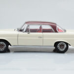 Mercedes 280 SE W108 Alb AUTOart 1:18 - image 5 of 8