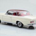 Mercedes 280 SE W108 Alb AUTOart 1:18 - image 7 of 8