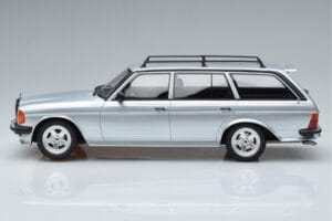 Mercedes 280 TE AMG S123 Argintiu Otto 1:18 OT246 Rășină - imaginea 3 din 6