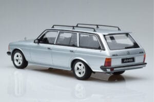 Mercedes 280 TE AMG S123 Argintiu Otto 1:18 OT246 Rășină - imaginea 5 din 6